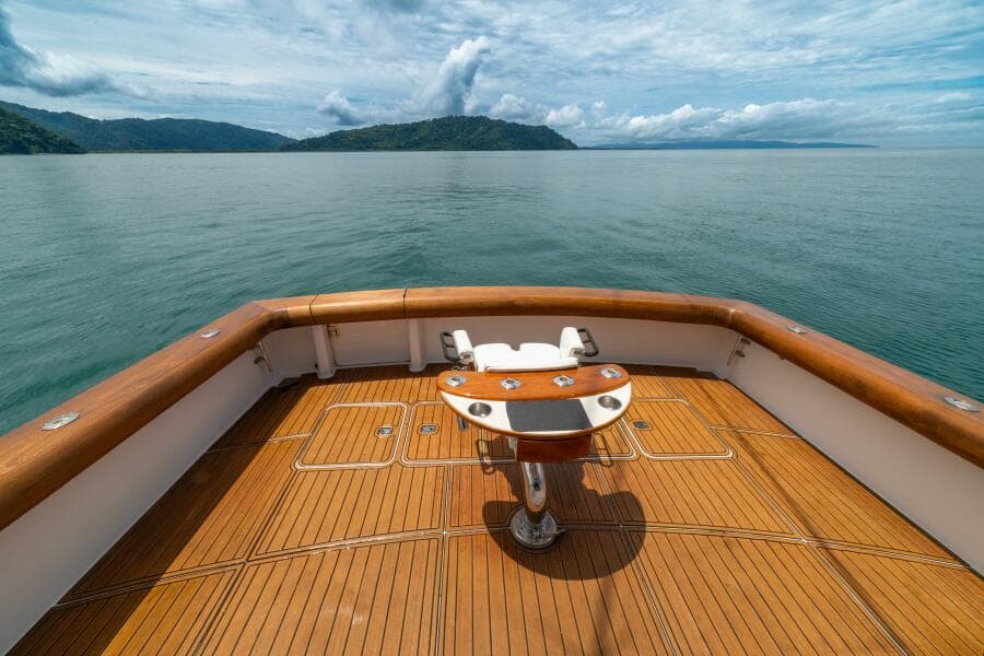 2004 Viking 61 Convertible "Mariah Jean"