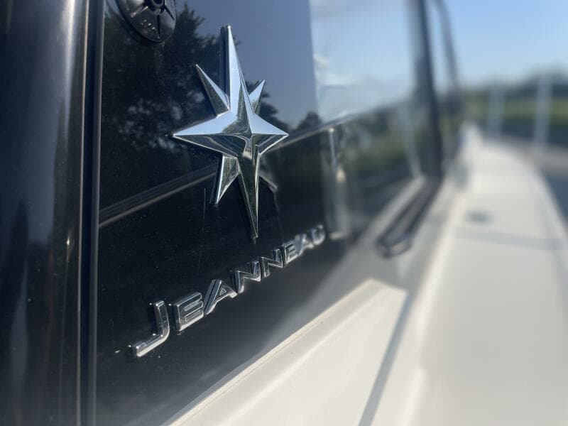 2022 Jeanneau NC 795 S2