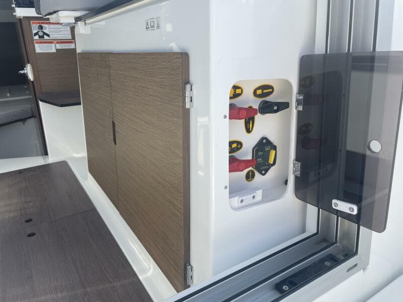 2022 Jeanneau NC 795 S2