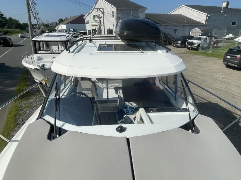 2022 Jeanneau NC 795 S2