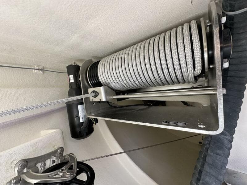 Main Sheet Captive Winch