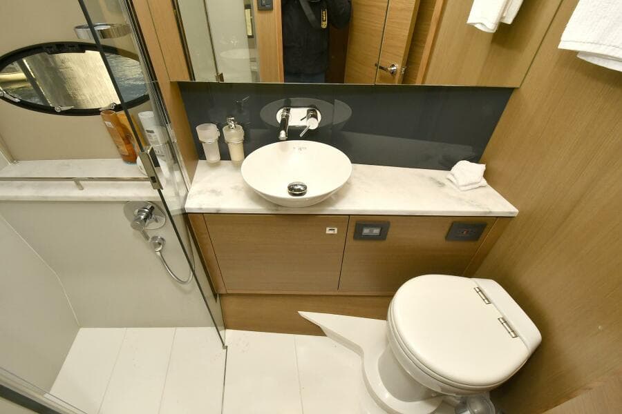 2016 Princess 52 Flybridge