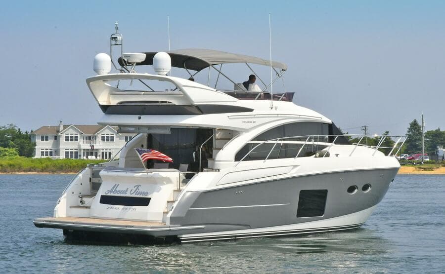2016 Princess 52 Flybridge