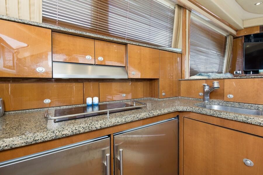 2007 52 Sea Ray Sedan Bridge Reel Destiny Galley (2)