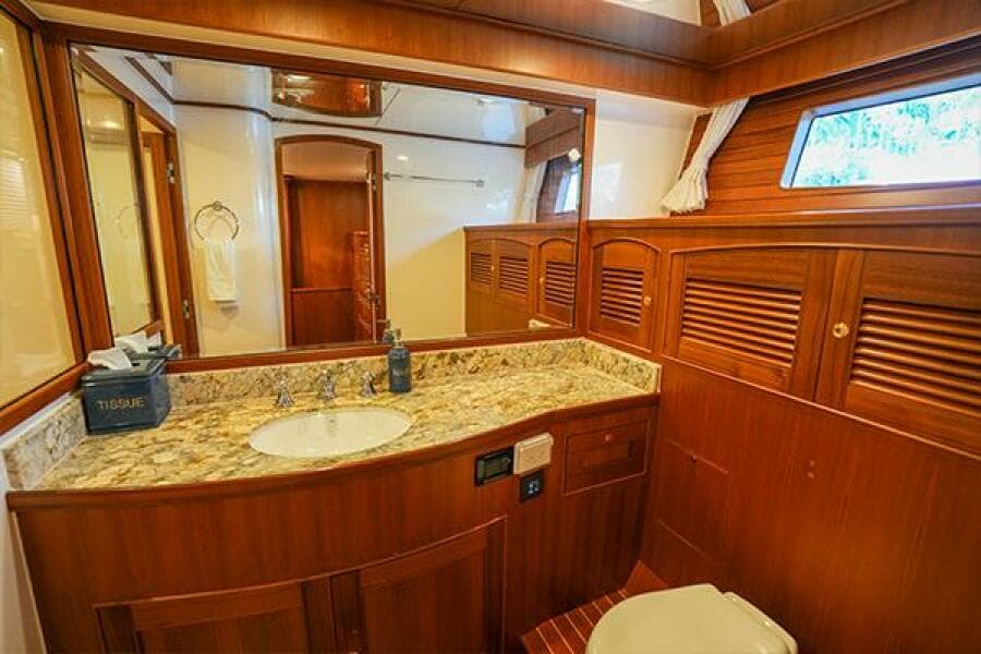 2015 Marlow Explorer 80E-CB