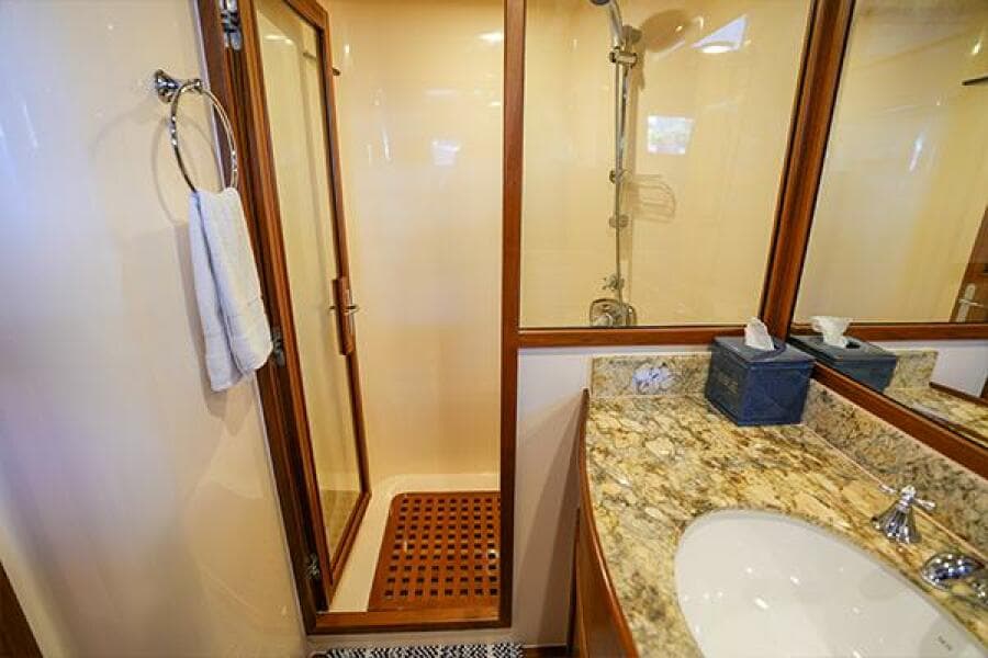 2015 Marlow Explorer 80E-CB