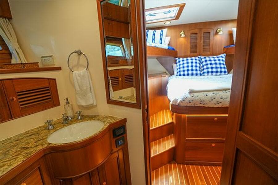 2015 Marlow Explorer 80E-CB