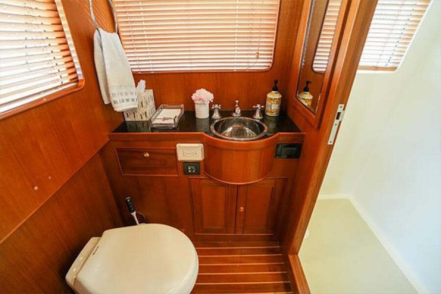 2015 Marlow Explorer 80E-CB