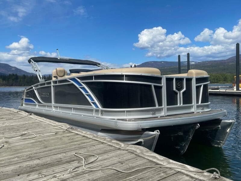 2024 Godfrey MC 235 DFL GTP