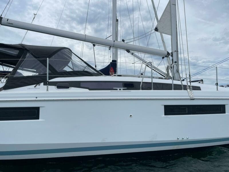 2020 Sun Odyssey 410