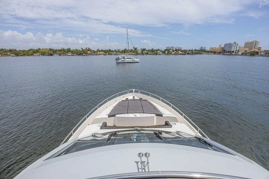 2017 Sunseeker 75 Yacht
