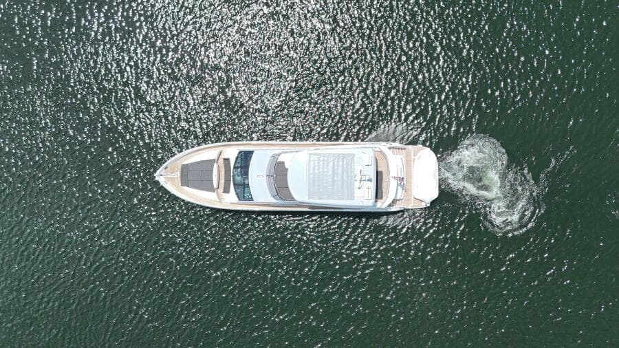 2017 Sunseeker 75 Yacht