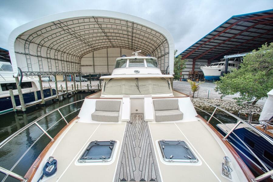 2011 Marlow Explorer 70E