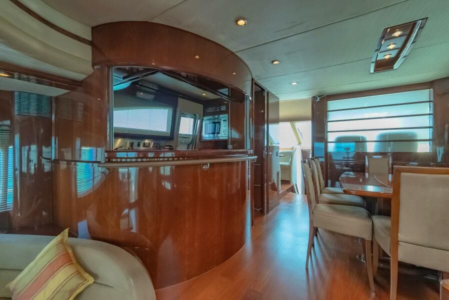 2006 Princess Yachts 