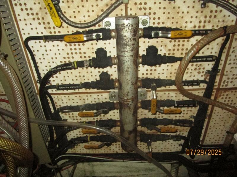 44' DeFever fuel manifold