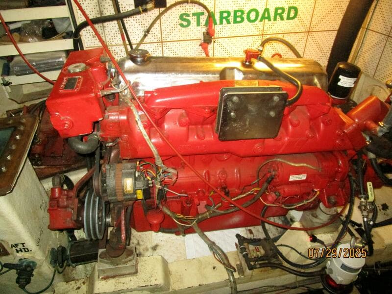 44' DeFever starboard main engine