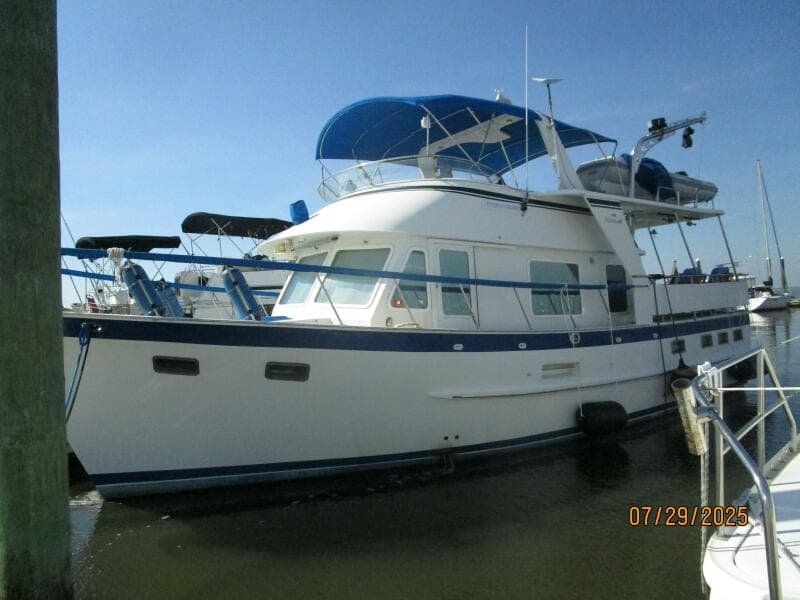 44' DeFever port forward profile