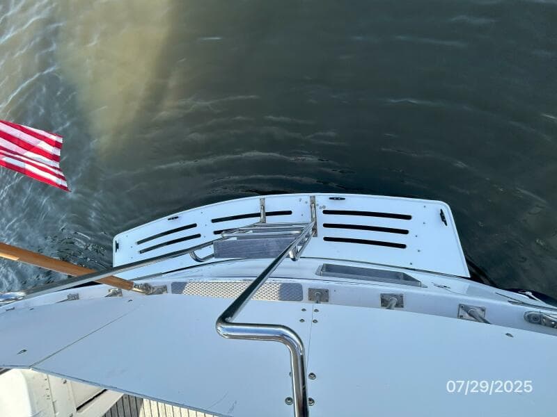 44' DeFever swimplatform