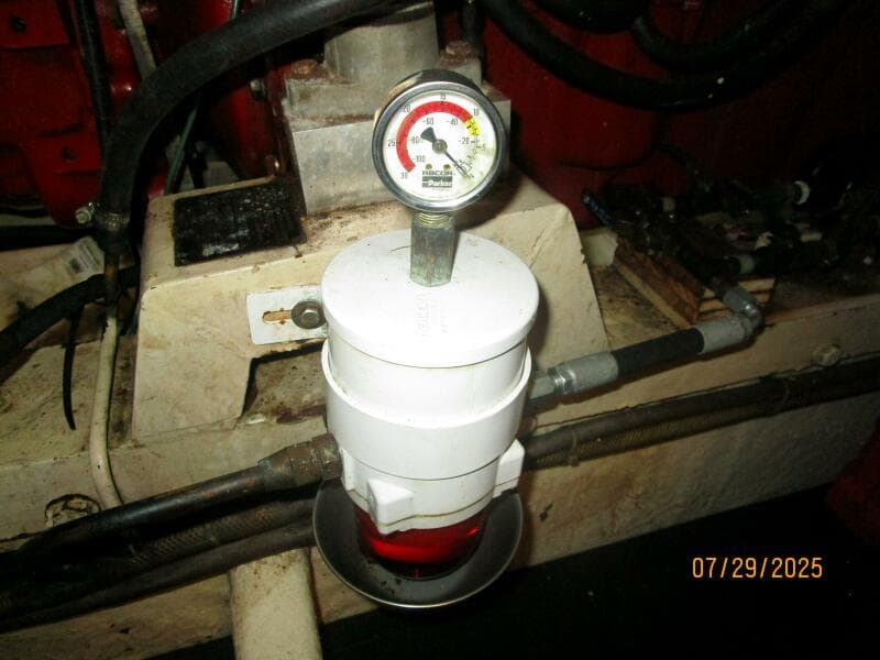 44' DeFever starboard Racor fuel filter