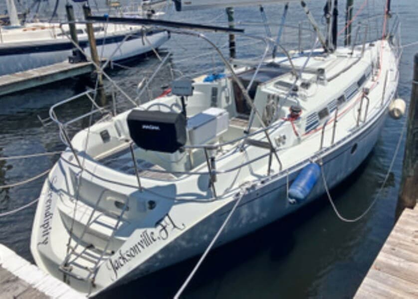 1991 Beneteau Moorings 38