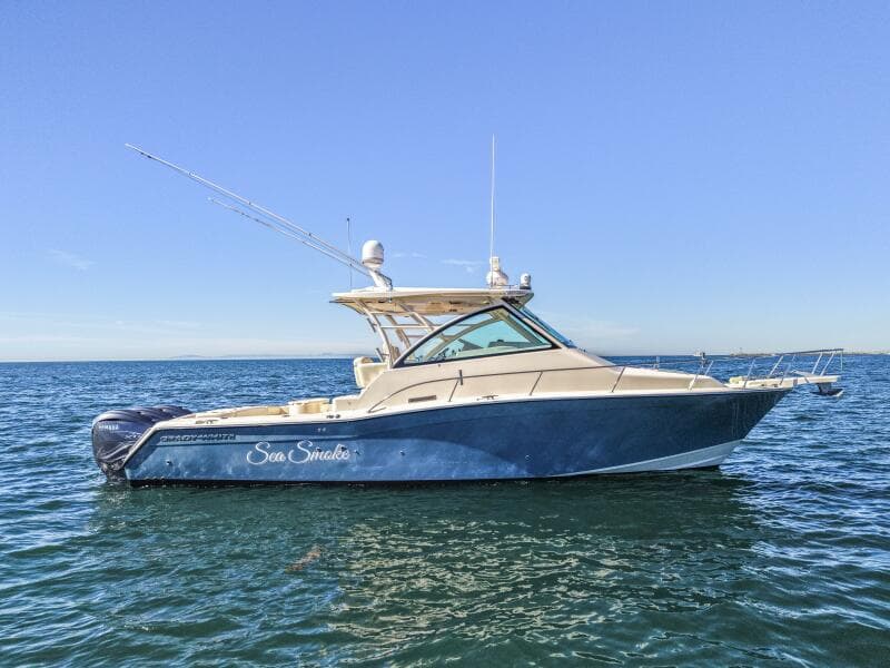 2019 Grady-White 370 Express 