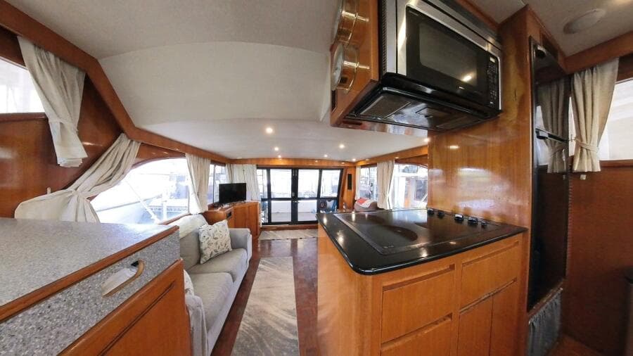 50 ft Ocean Alexander - View from Galley