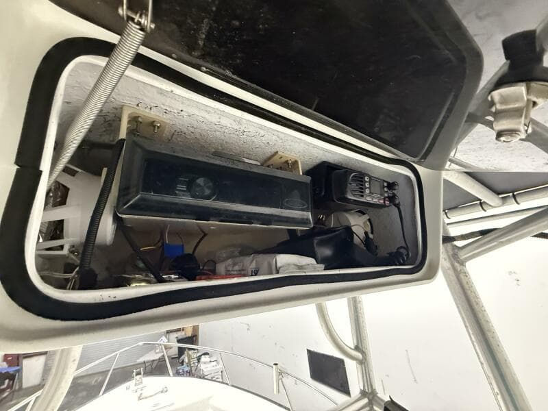 2002 Key Largo 2100 CC