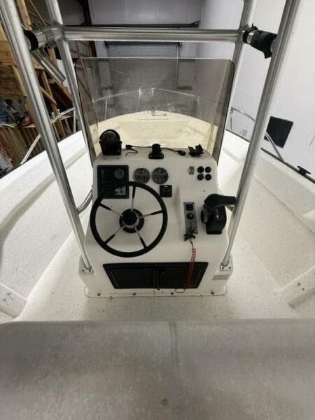 2002 Key Largo 2100 CC