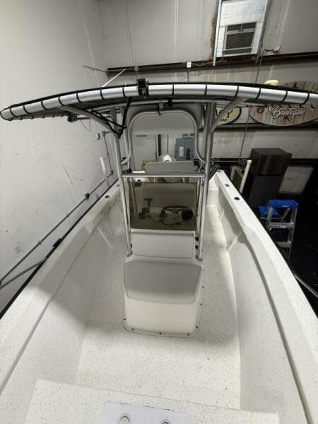 2002 Key Largo 2100 CC