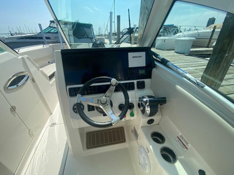 2022 Sailfish 276 Dual Console