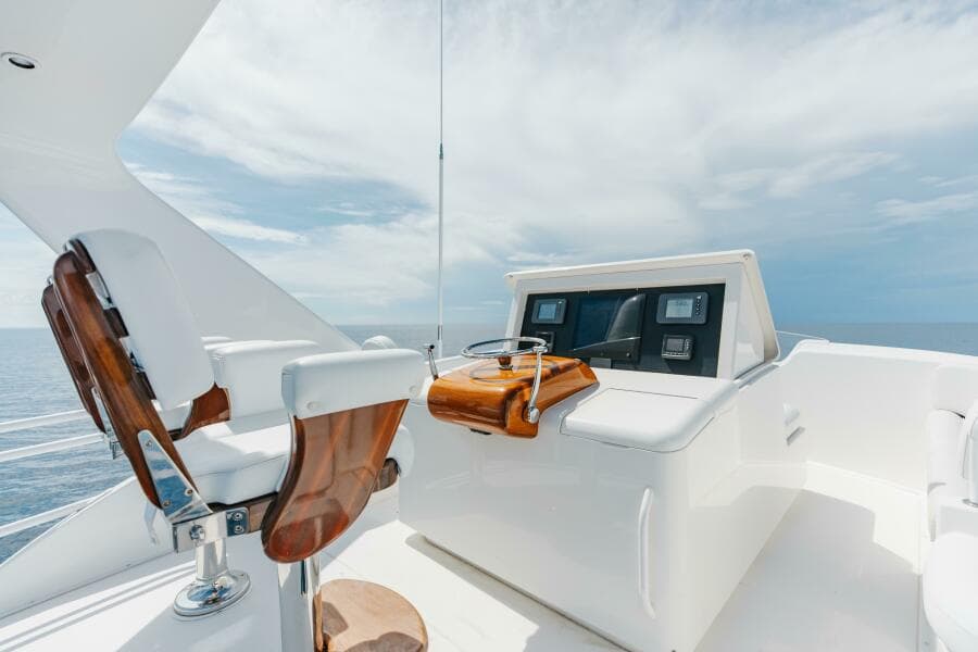 Skybridge Pop up Electronics with Teak Palm Beach Controls