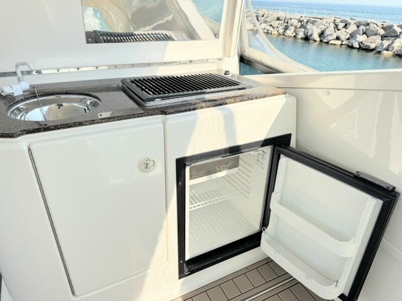2005 Neptunus 62 Flybridge