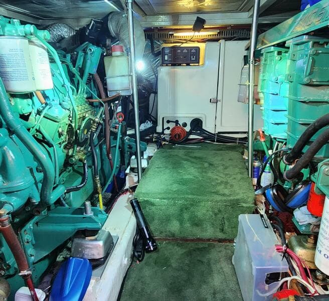 1988 Vantare 44 Aft Cabin