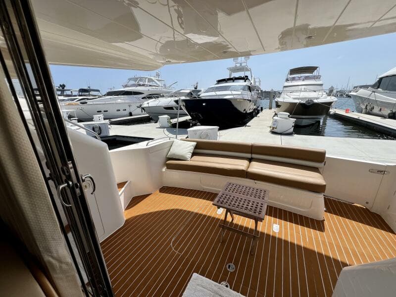 2000 Viking Princess 52 Flybridge