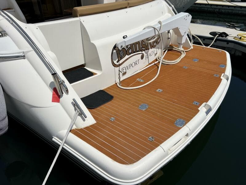 2000 Viking Princess 52 Flybridge