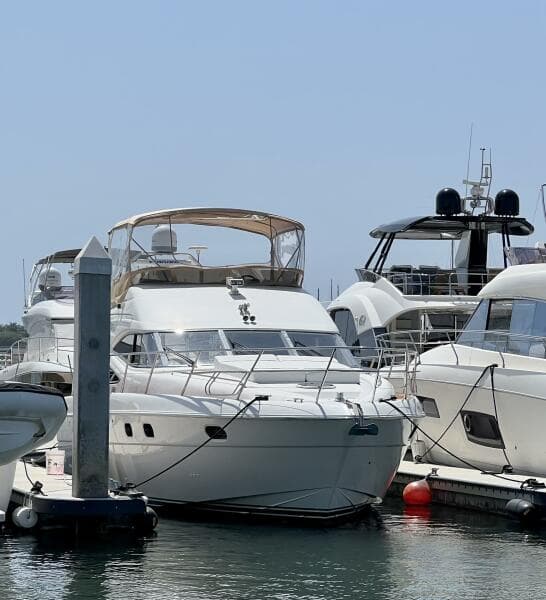 2000 Viking Princess 52 Flybridge