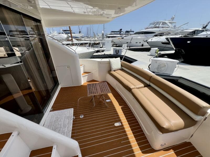 2000 Viking Princess 52 Flybridge