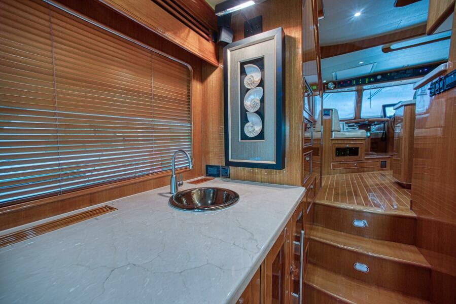 2009 Marlow Explorer 57E