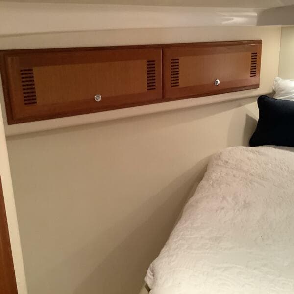 2006 Cabo 35 Flybridge Sportfish