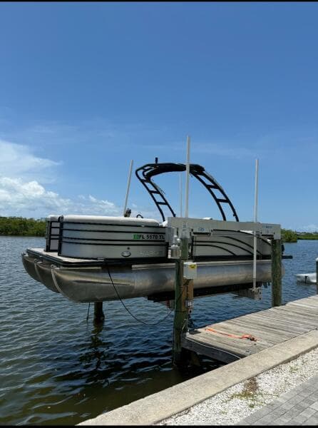 2023 Harris 230 Sunliner SE