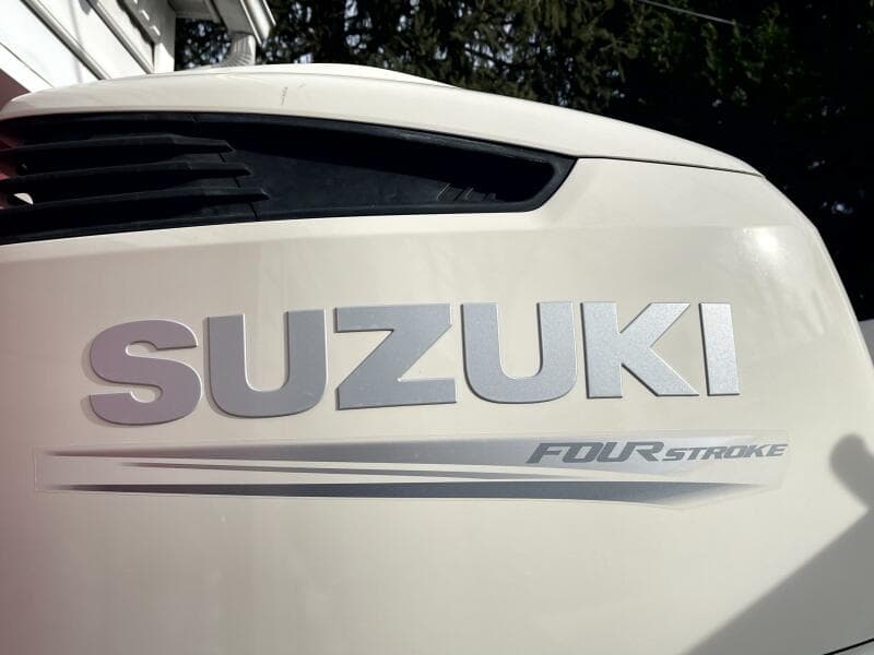 2001 Aquasport 250 Explorer