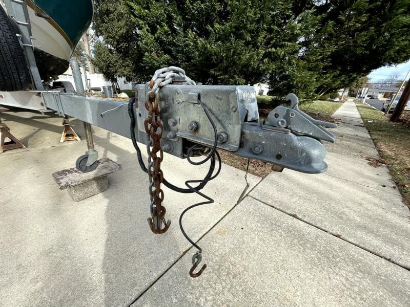 2001 Aquasport 250 Explorer