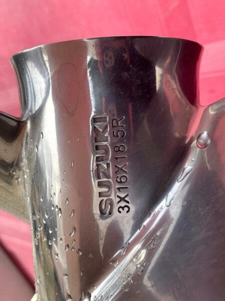 2001 Aquasport 250 Explorer