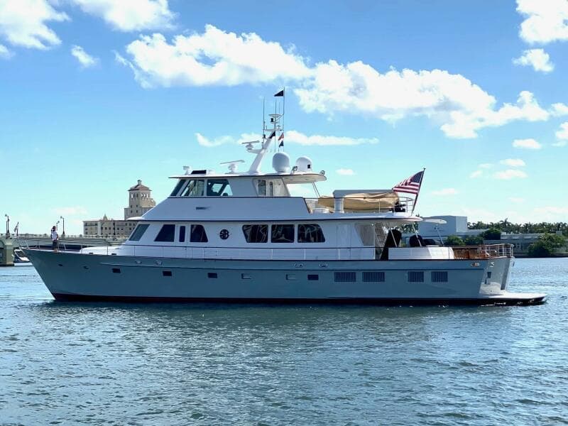 2003 New England Boatworks 