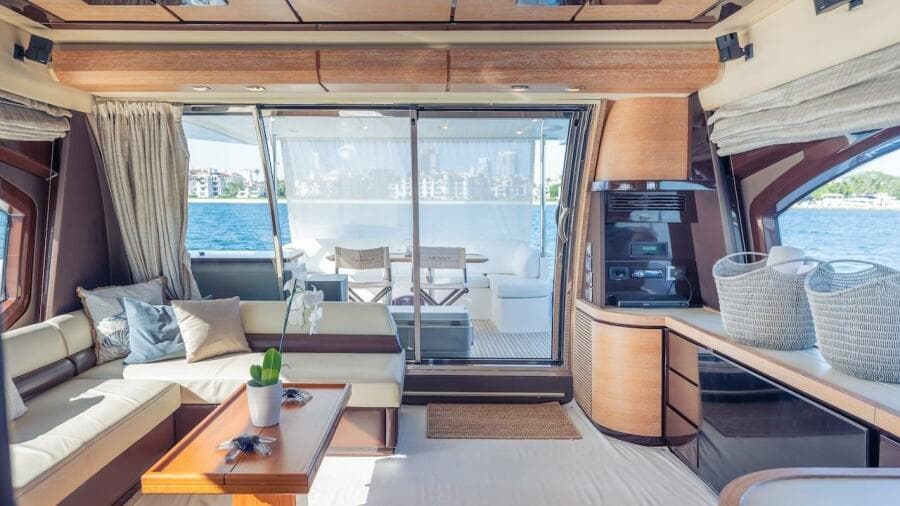 2012 Azimut Evolution