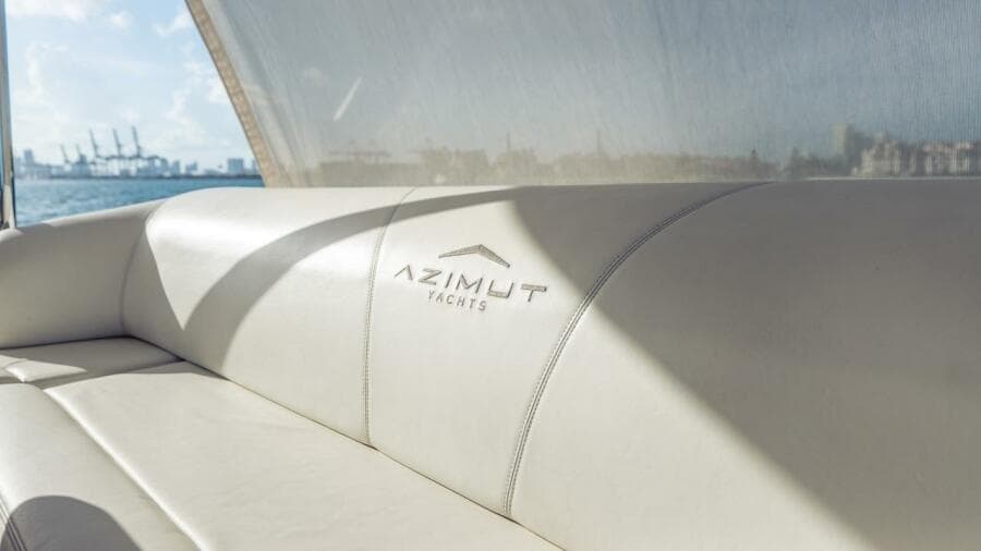 2012 Azimut Evolution