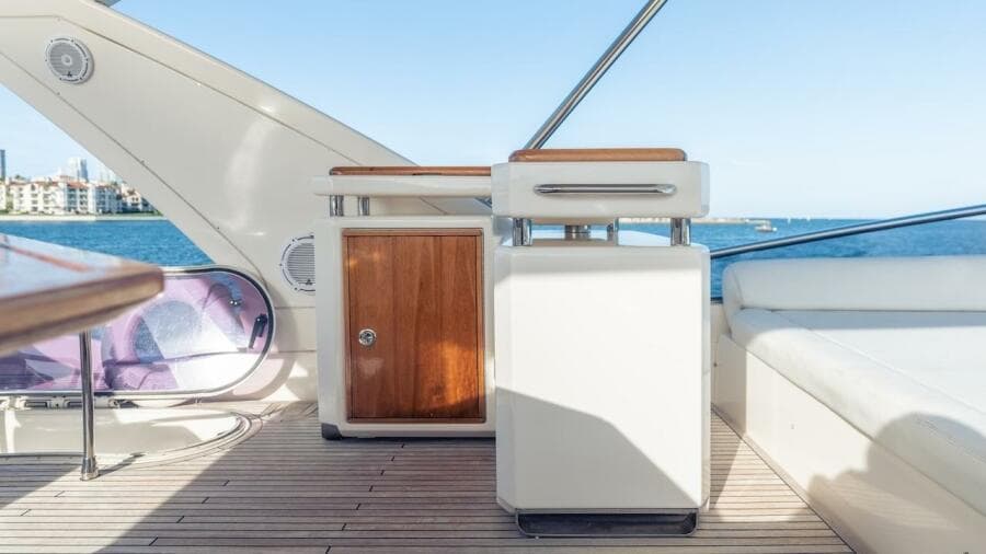 2012 Azimut Evolution