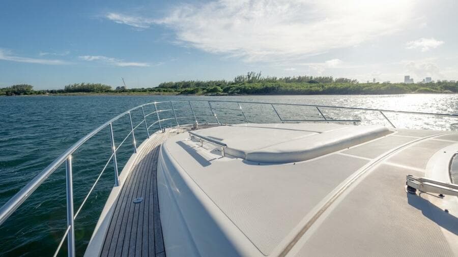 2012 Azimut Evolution