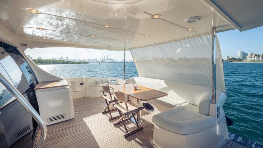 2012 Azimut Evolution