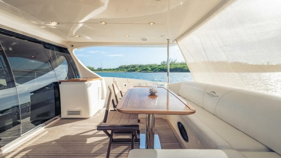 2012 Azimut Evolution